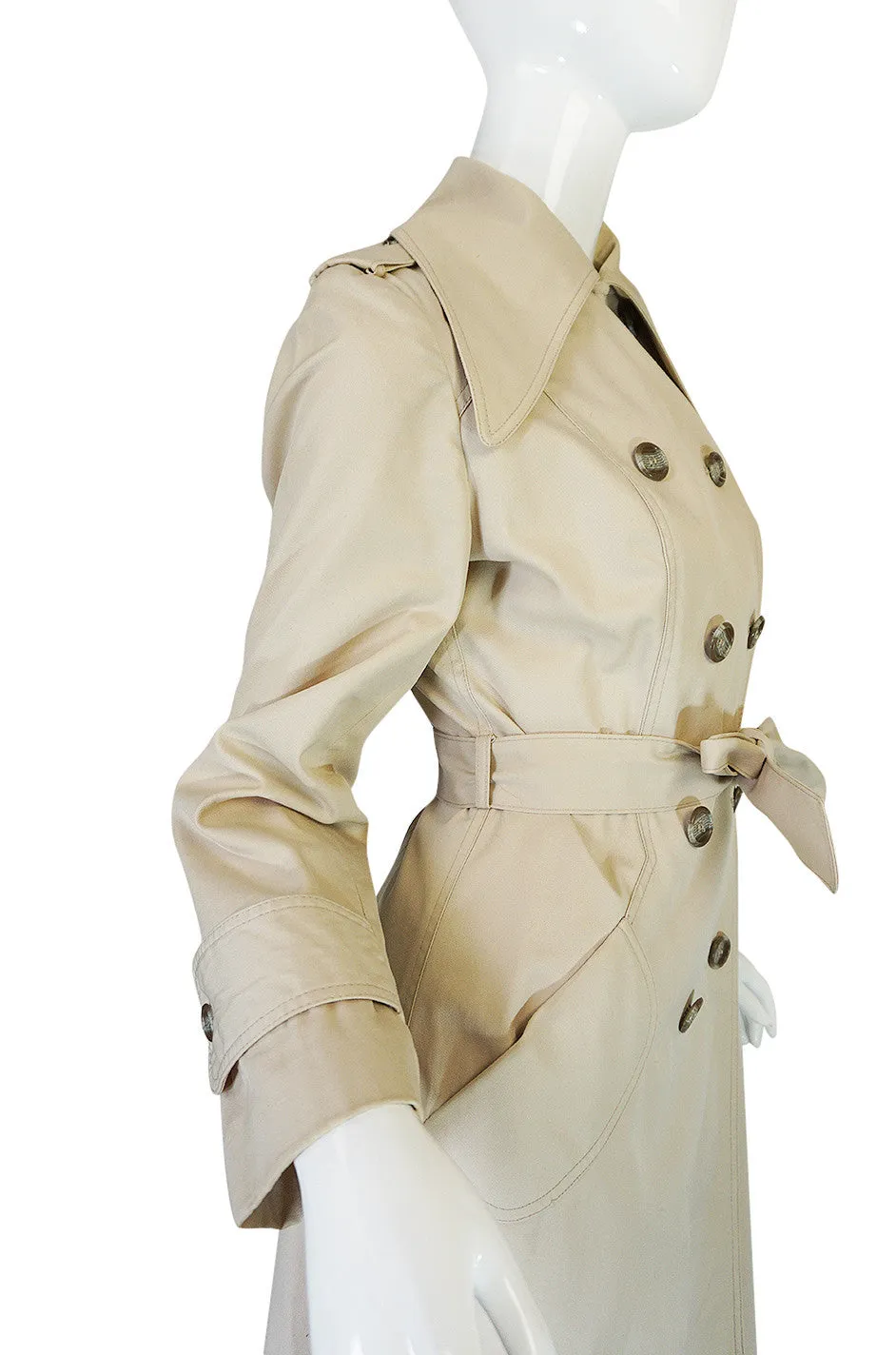 1970s Halston Khaki Trench Coat with Oversized Collar