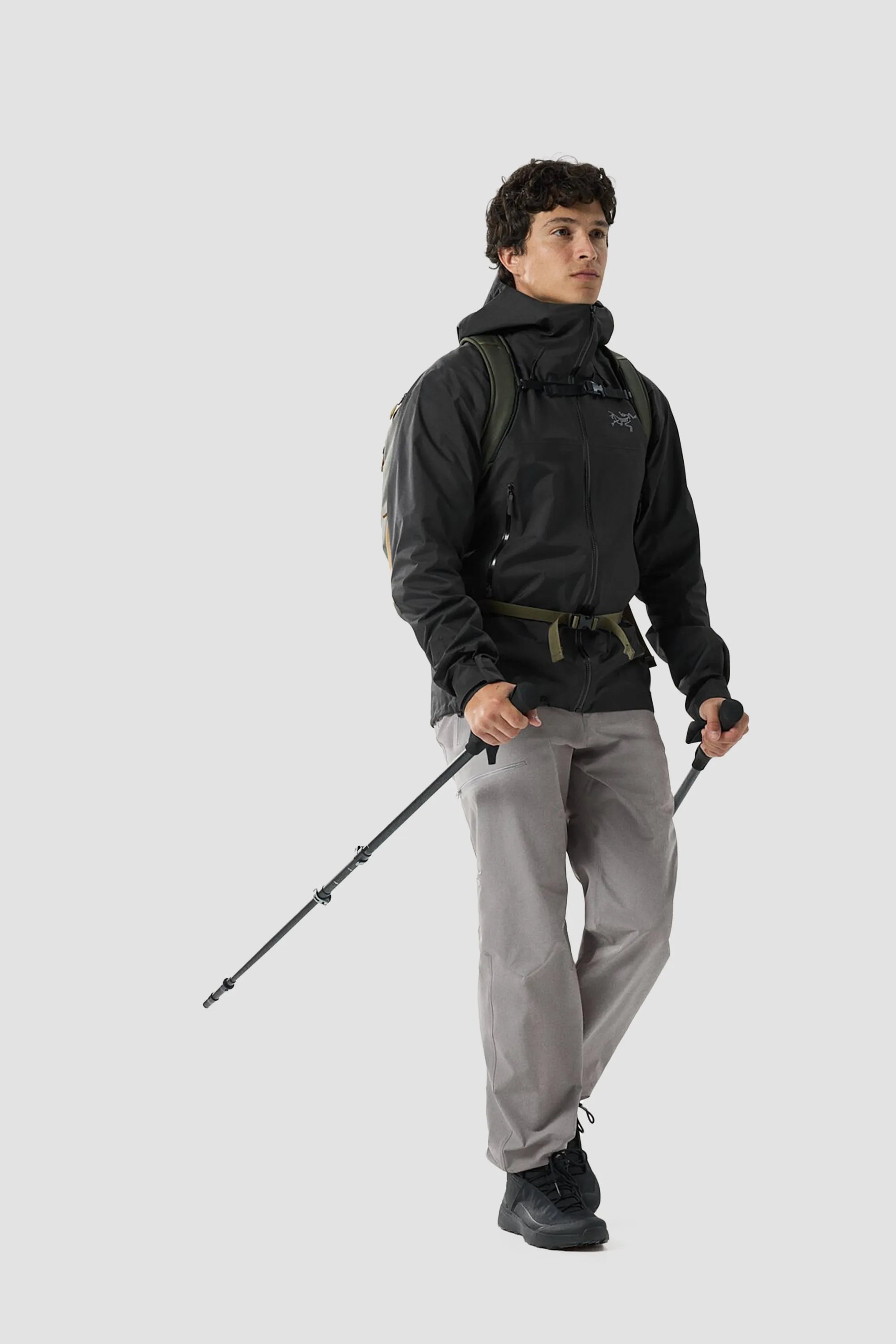 Arc'teryx Men's Beta SL Jacket in Black