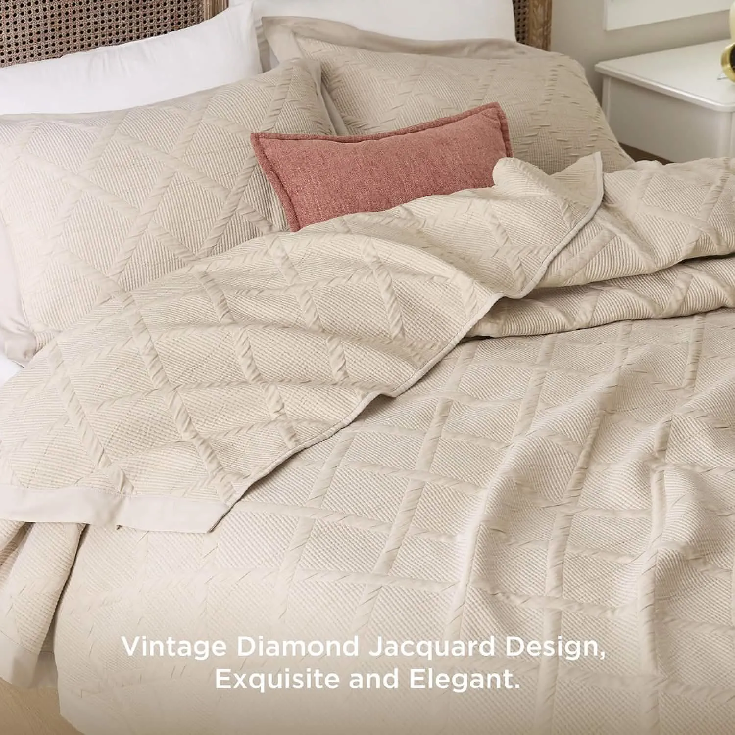 Bedsure Grace Diamond Quilt Set