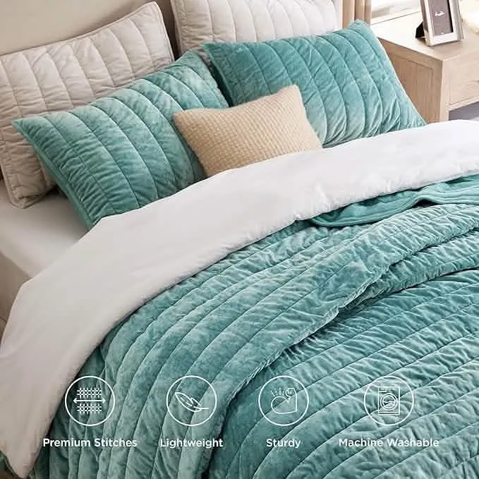 Bedsure Grace Striped Velvet Quilt Set