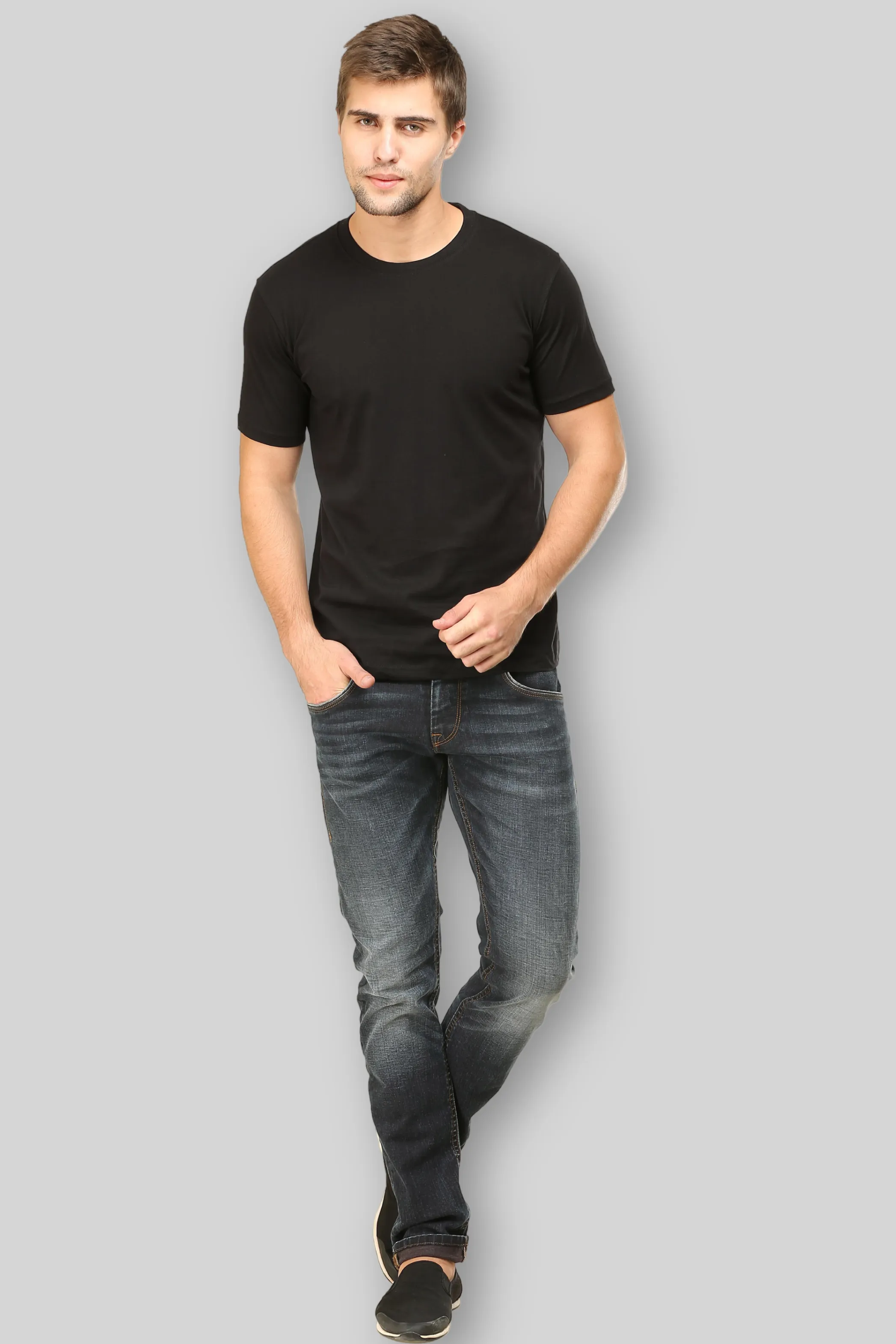 Black T-shirt for men