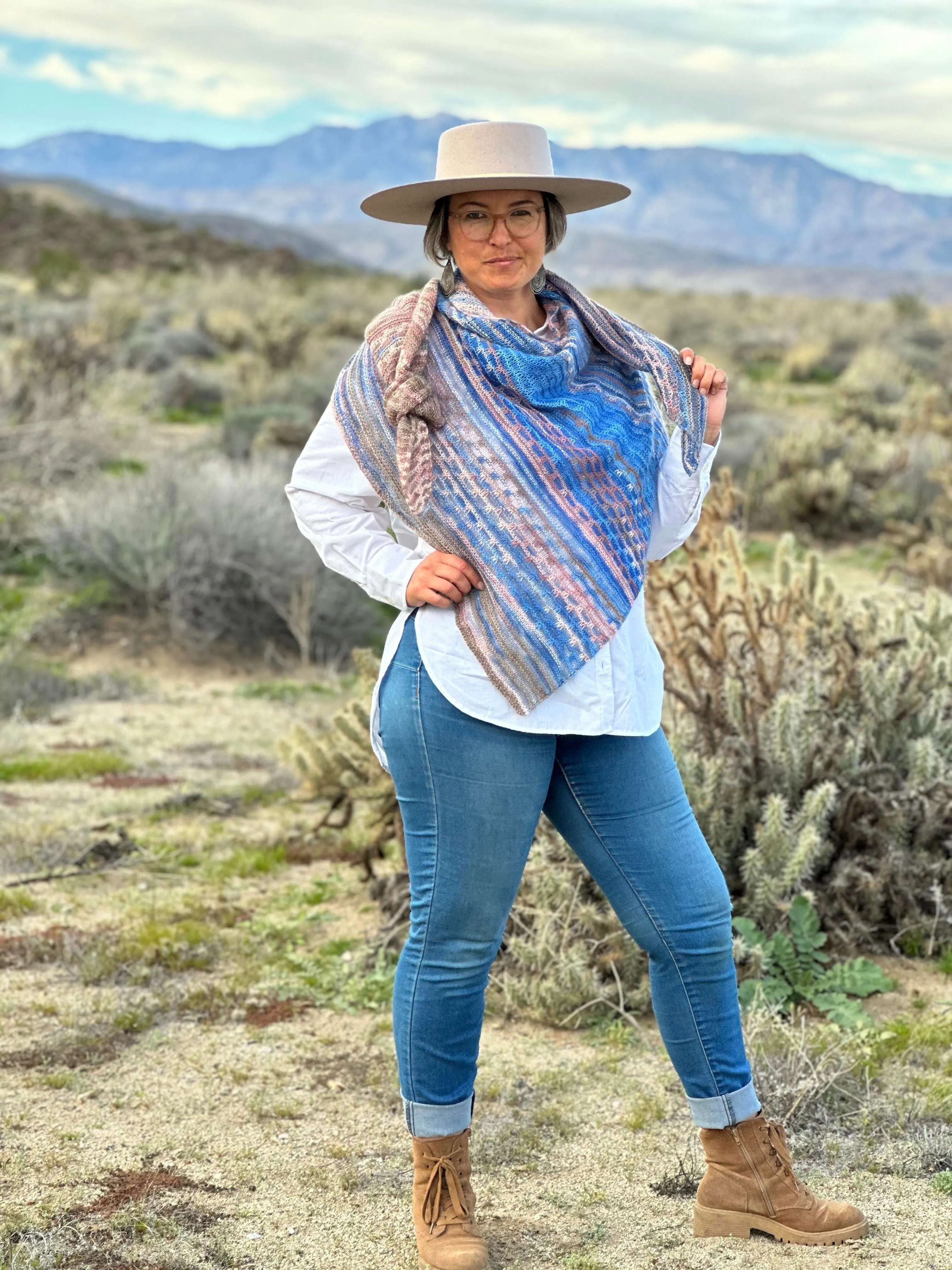 DESERT DAYBREAK SHAWL