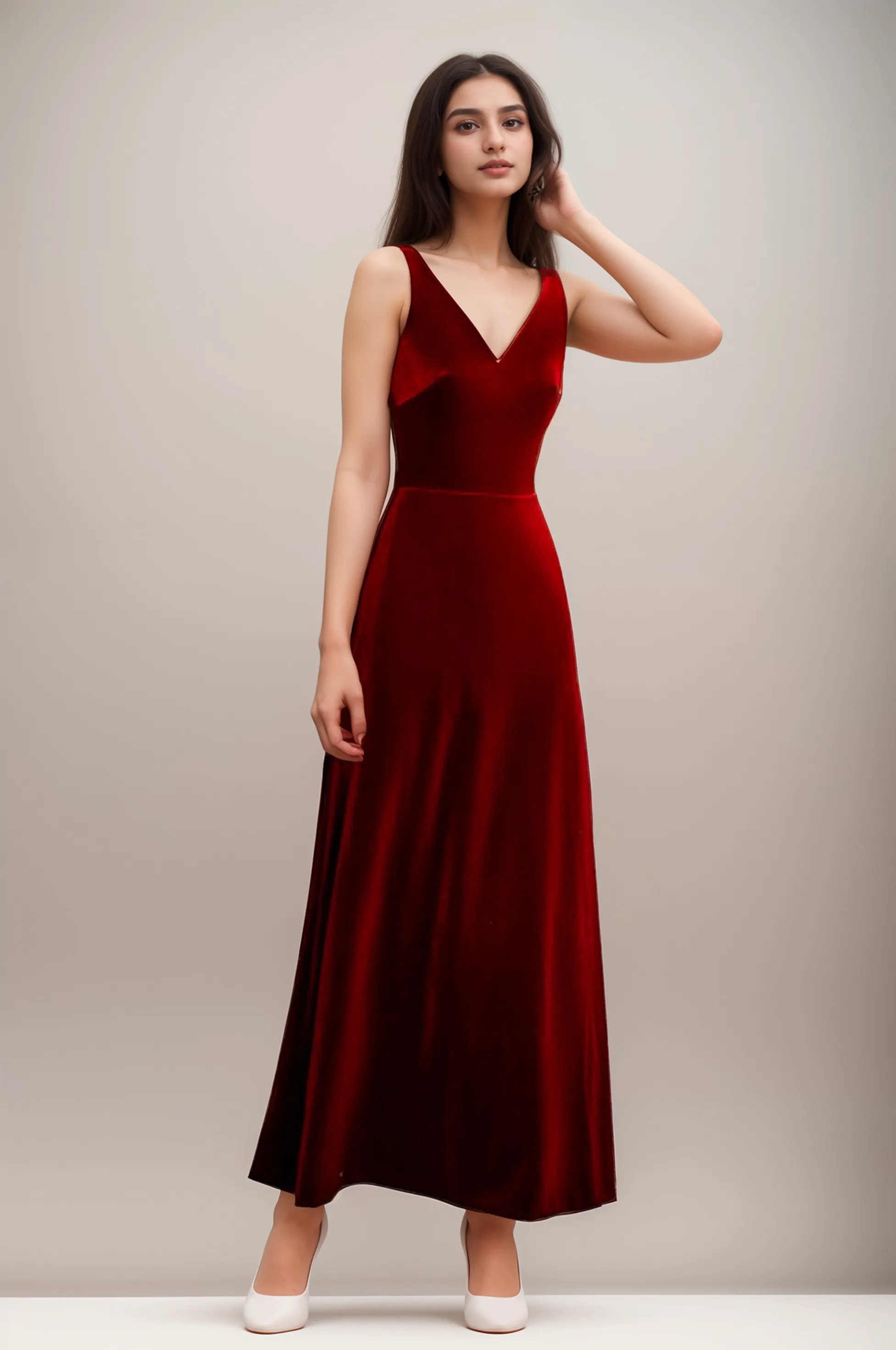 Elegant V-neck low back Sleeveless Hepburn Style long Velvet Dress