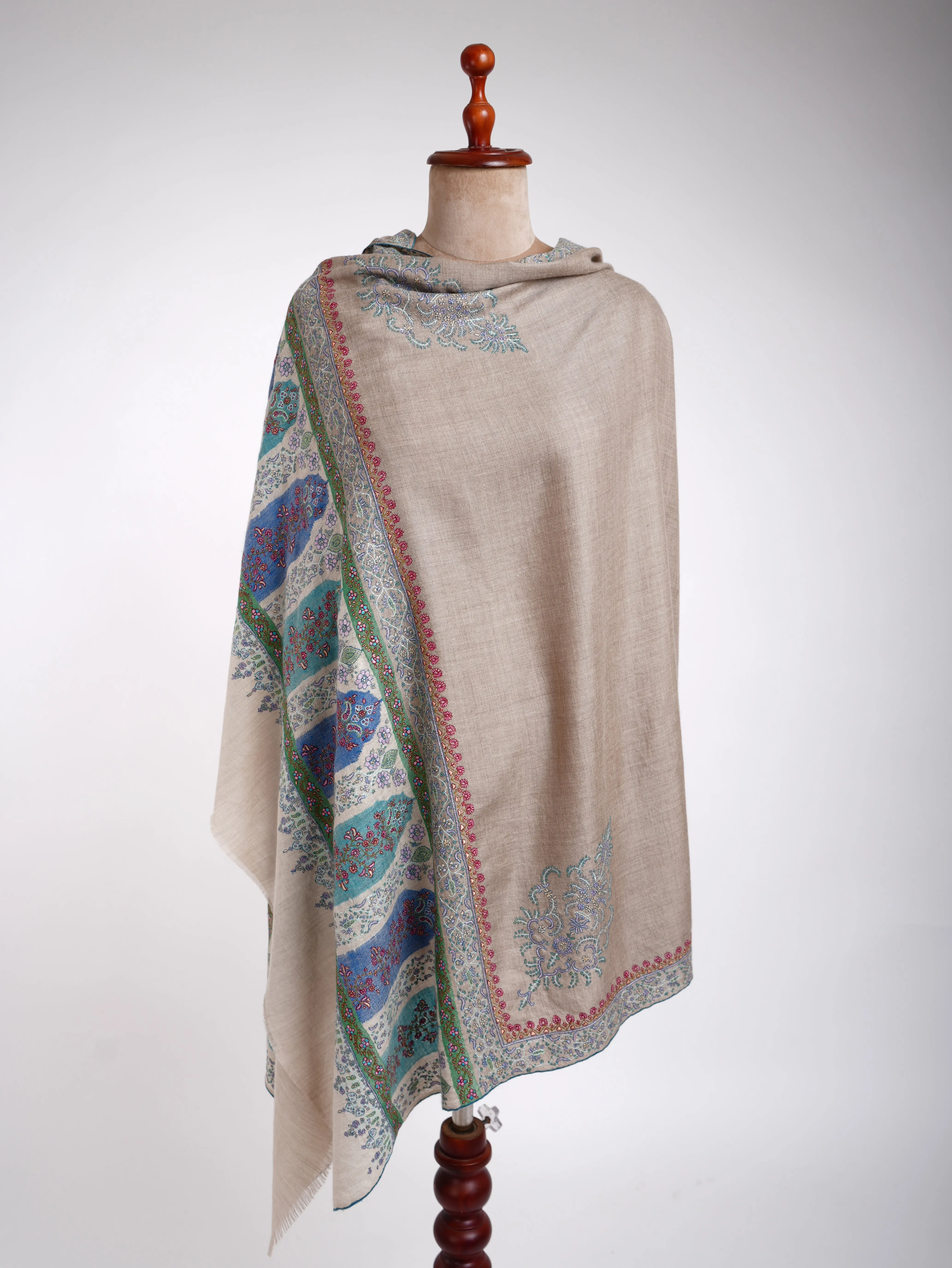 Light Beige Embroidered Kani Weave Certified Cashmere Shawl