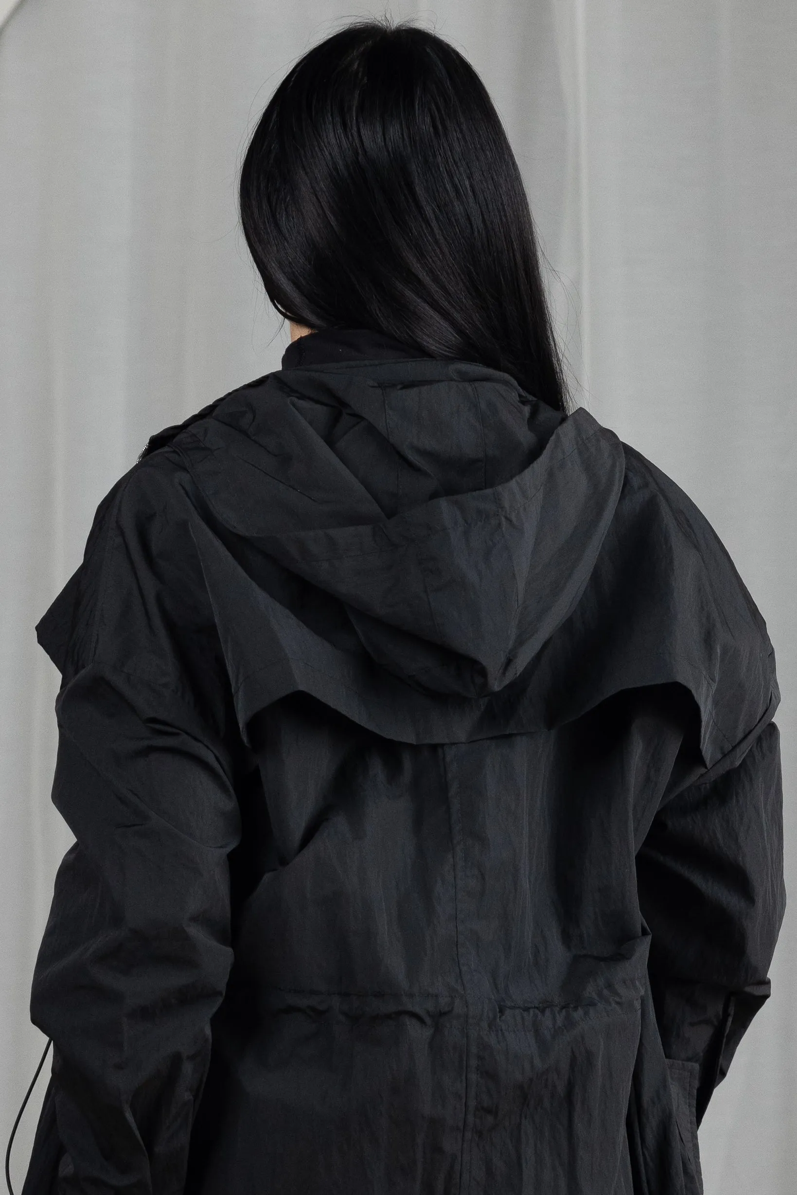 Modelle/Move Archi Parachute Jacket