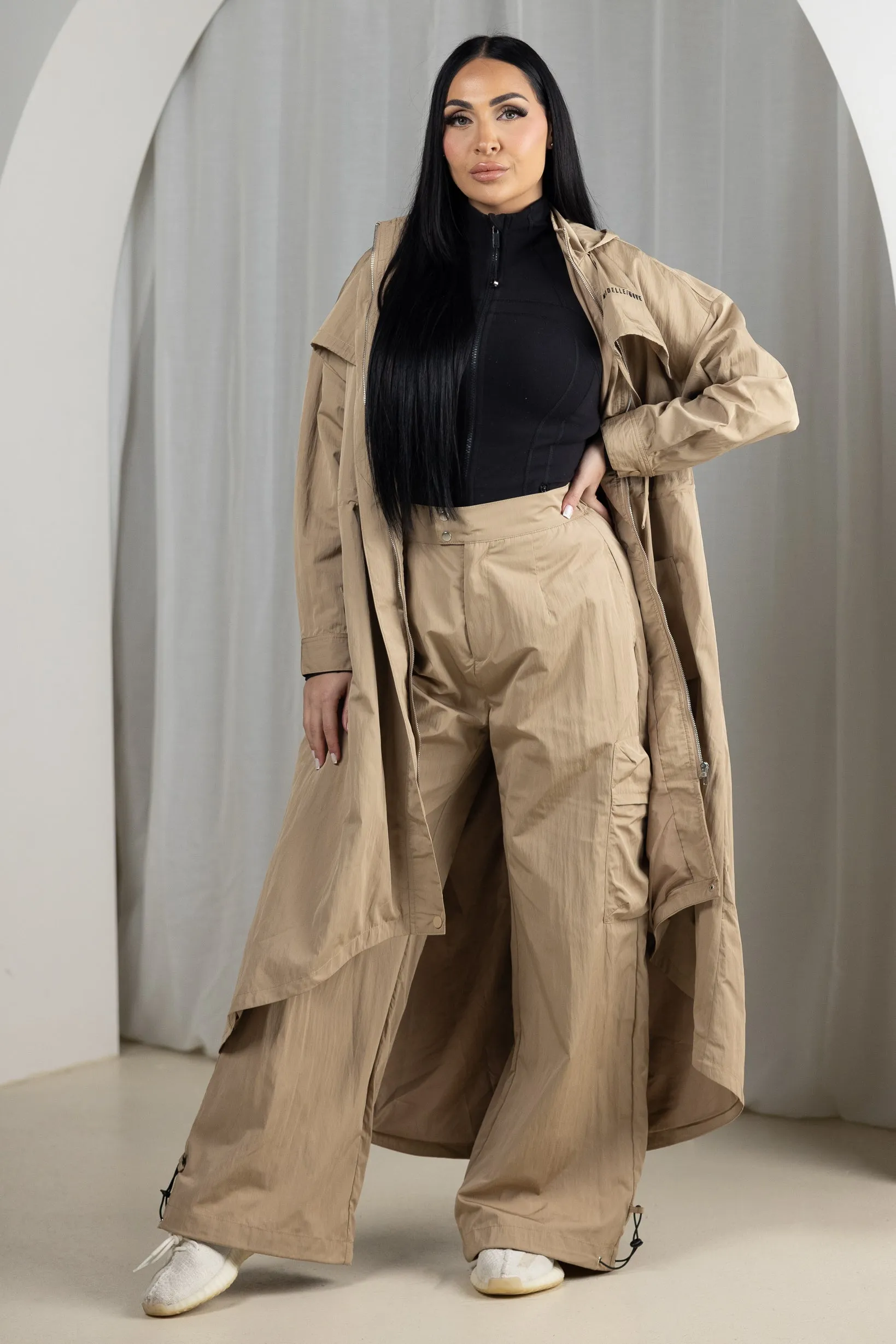 Modelle/Move Archi Parachute Jacket