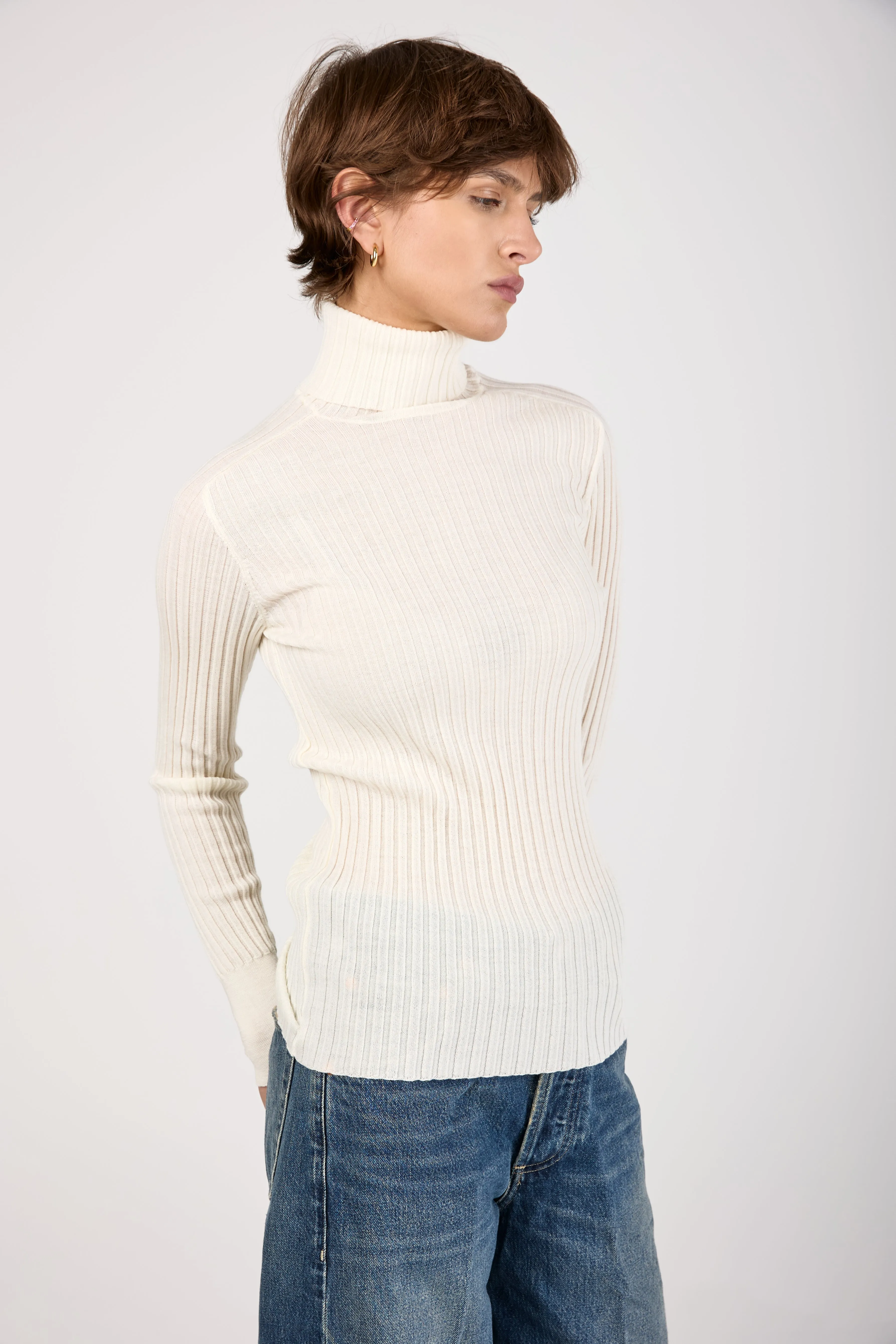 Ribbed Turtleneck Wool Knit Sweater in Ice