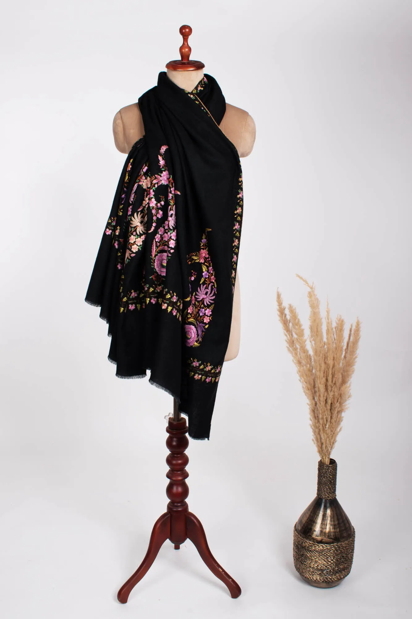 Royal Paisley Black Kashmiri Pashmina Shawl - CORONADO