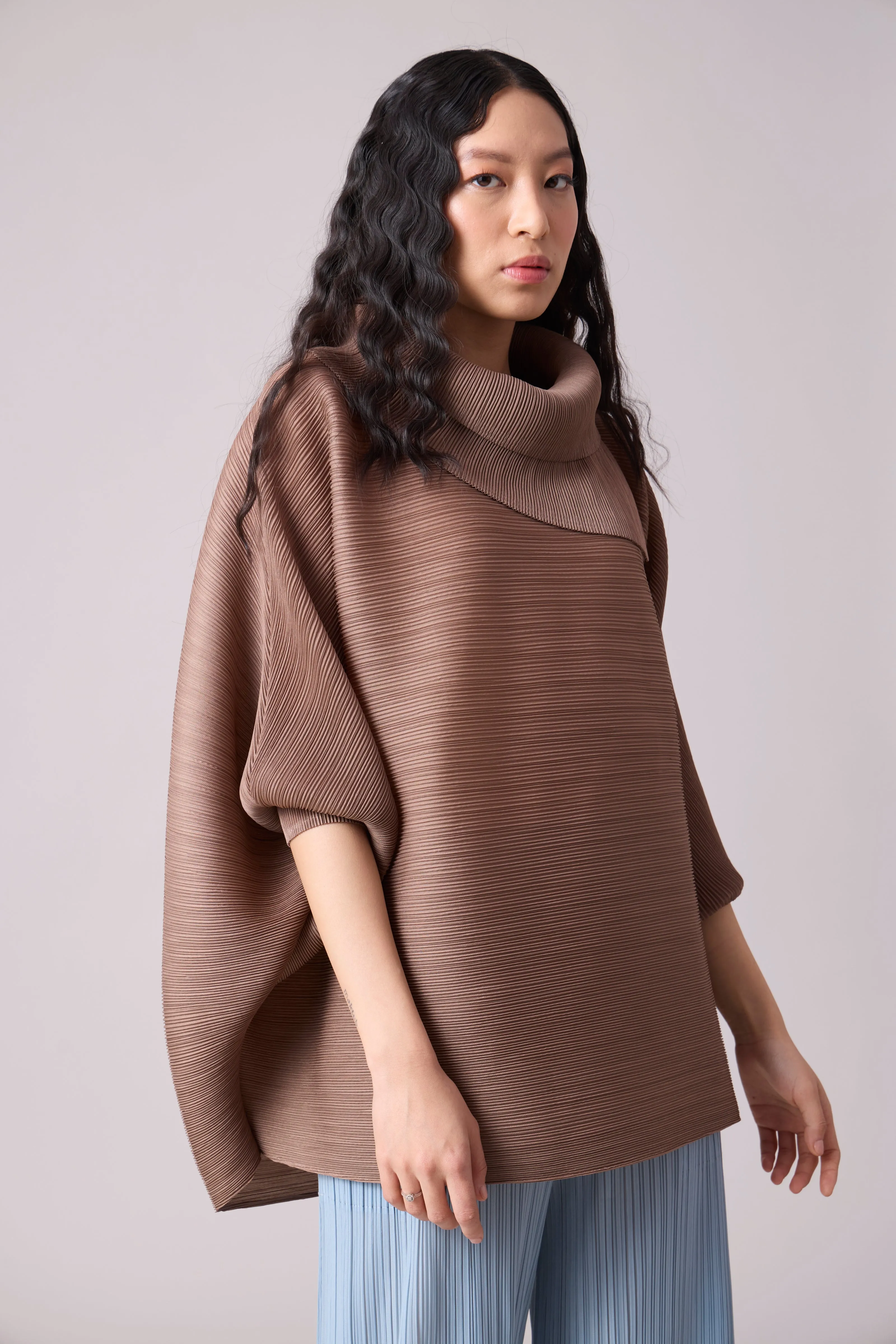 Sloane Batwing Top - Dark Taupe