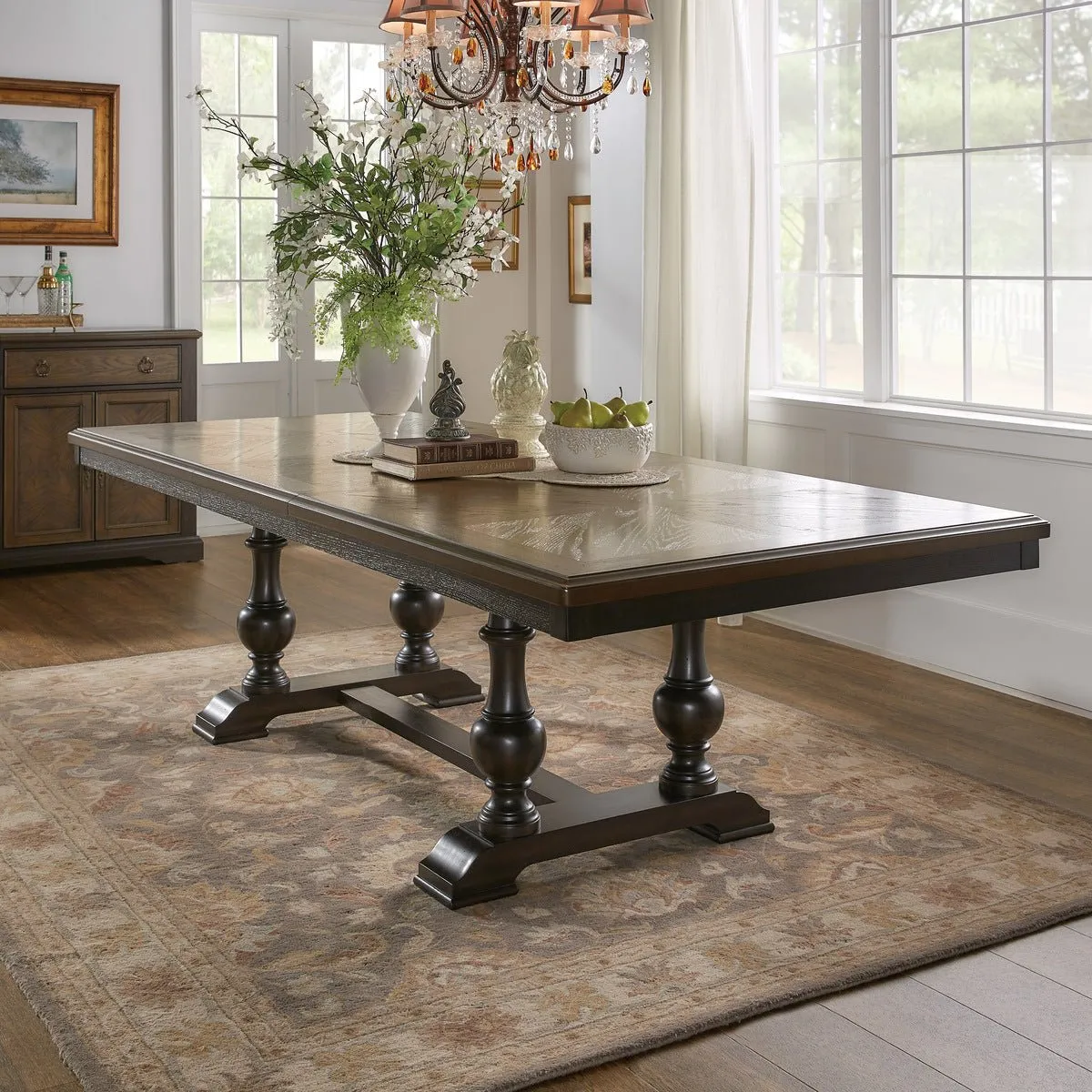 Stonington Collection Dining Set