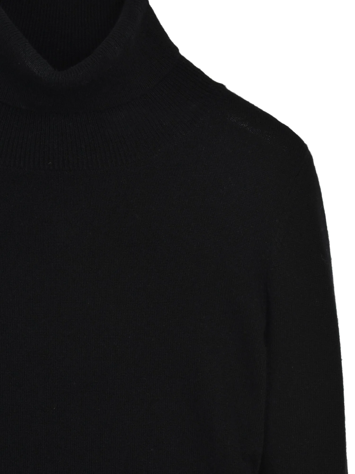 Turtleneck Slimfit Sweater_Black