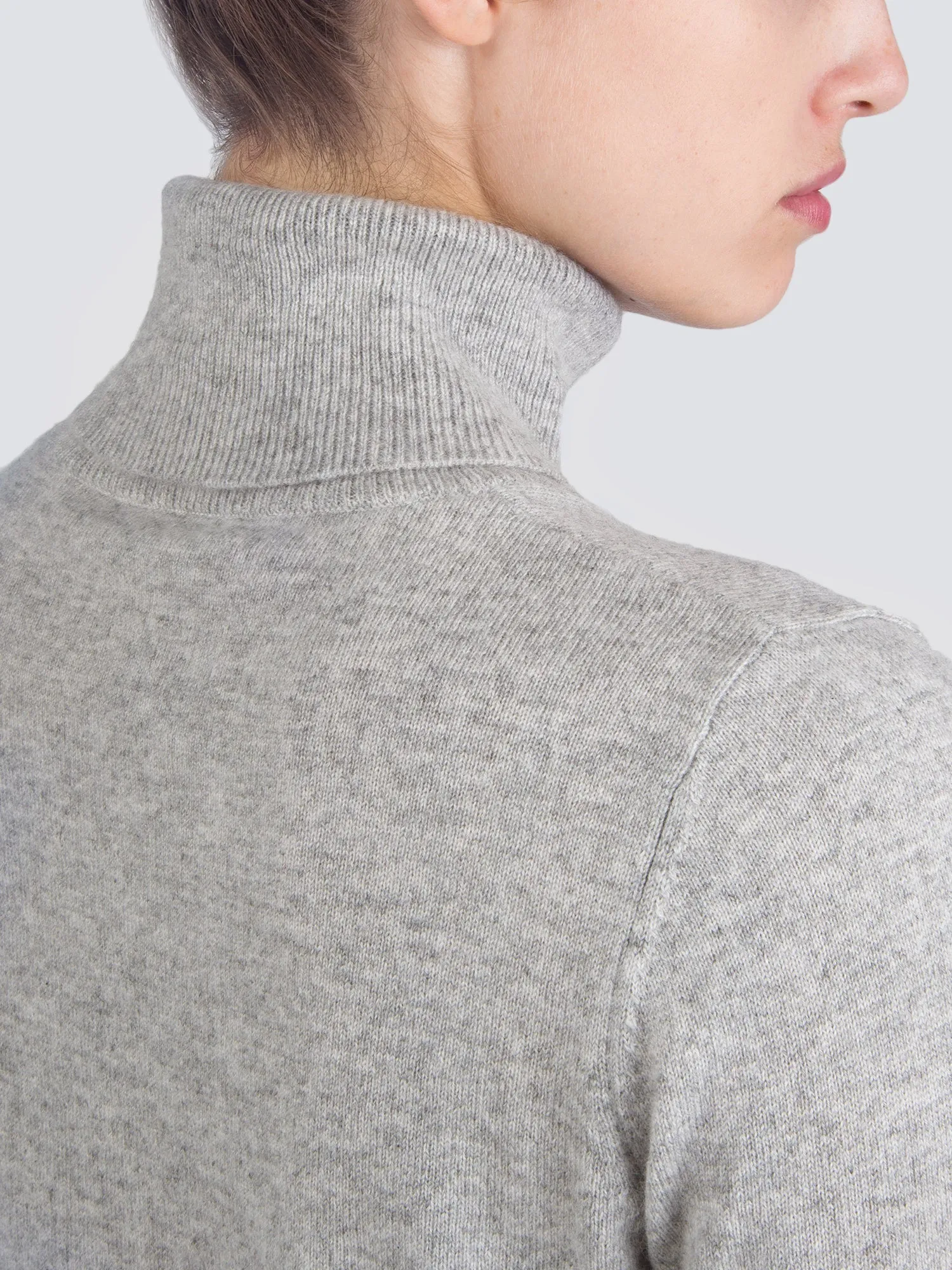 Turtleneck Slimfit Sweater_Light Grey