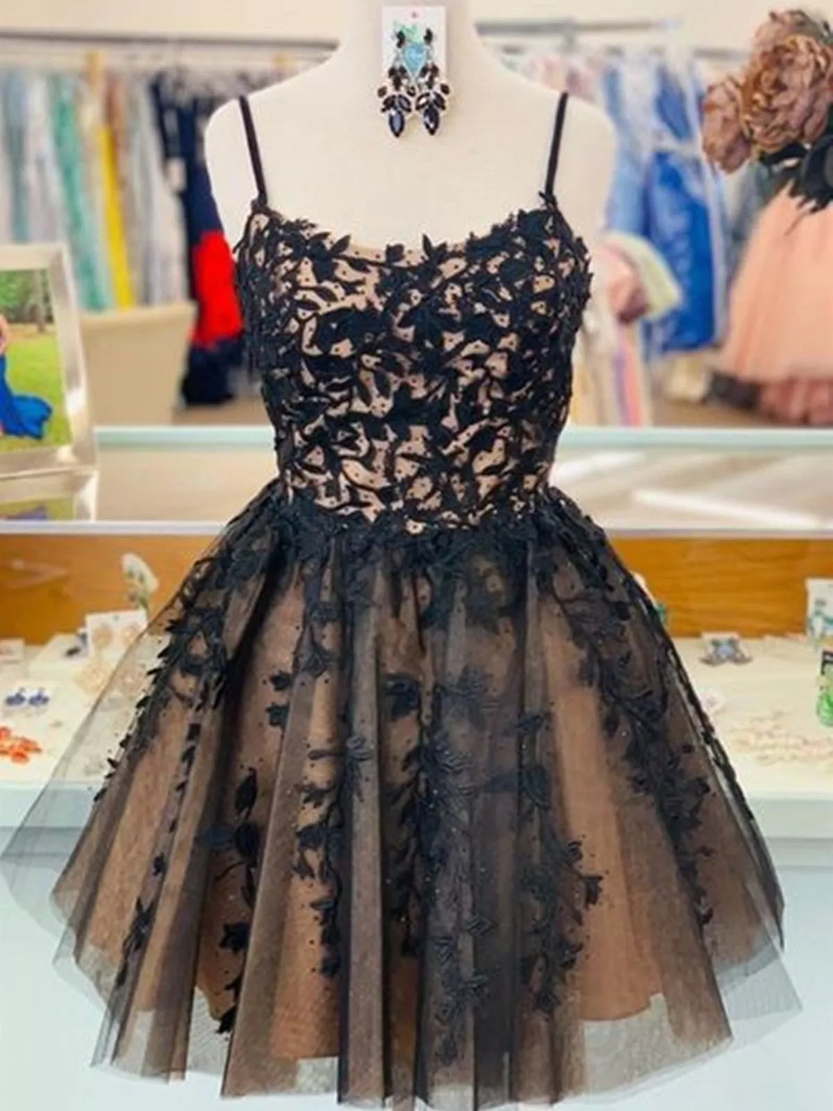 Unique Black Lace Champagne Short Homecoming Prom, Black Lace Formal Graduation Evening